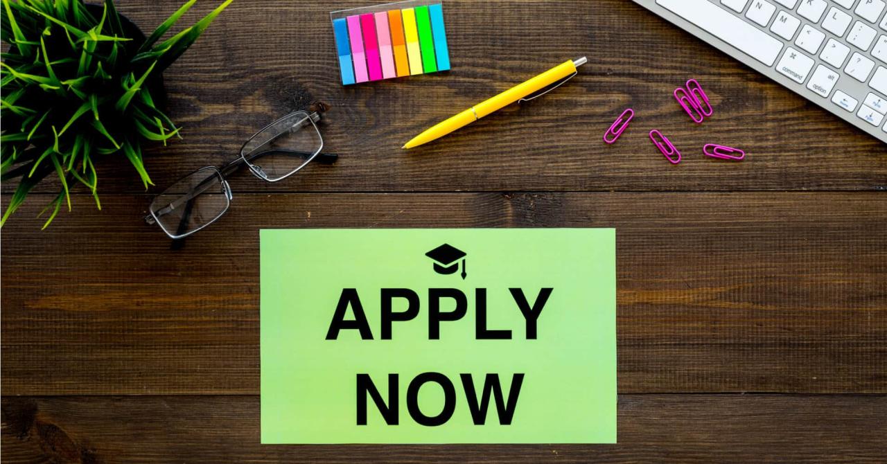 APPLY NOW made with marker and man's hand 23431709 Stock Photo at Vecteezy APPLY NOW made with marker and man's hand 23431709 Stock Photo at Vecteezy