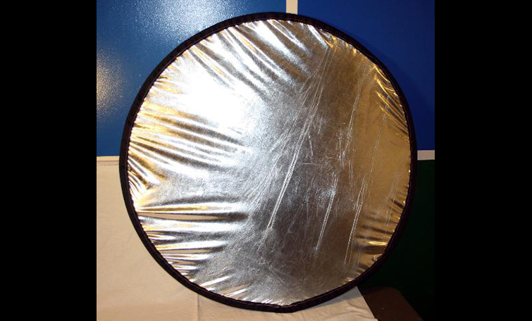 How to Light a Scene Effectively Using Only Reflectors - Videomaker